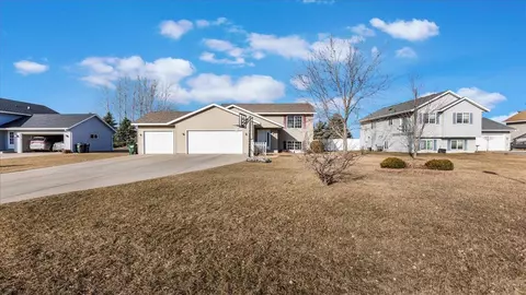 396 Morning View Ct, Sauk Centre, MN 56378