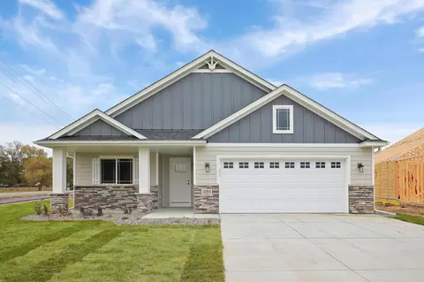 10055 177th Cir NW, Elk River, MN 55330
