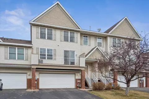 20653 Hampshire Way, Lakeville, MN 55044