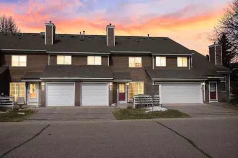 9962 Fillmore St NE, Blaine, MN 55434