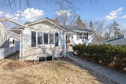 5108 W 49th St, Edina, MN 55436