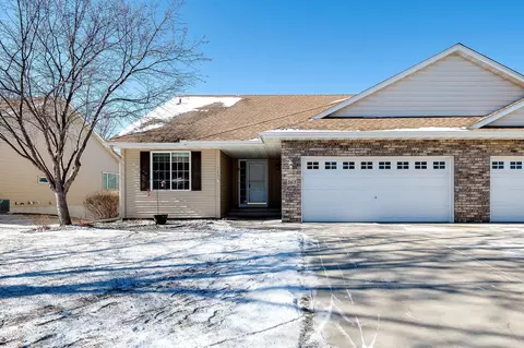 563 Marmik Cir, Hastings, MN 55033