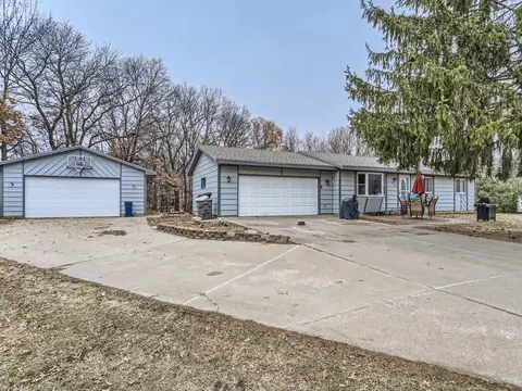 22824 Waconia Cir NE, Bethel, MN 55005