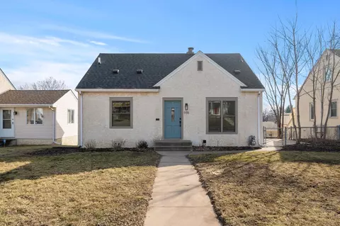 598 36 12 Ave NE, Minneapolis, MN 55418
