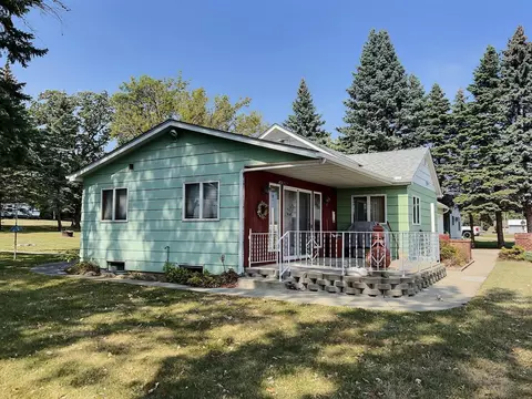 338 Pendergast St, Sauk Centre, MN 56378