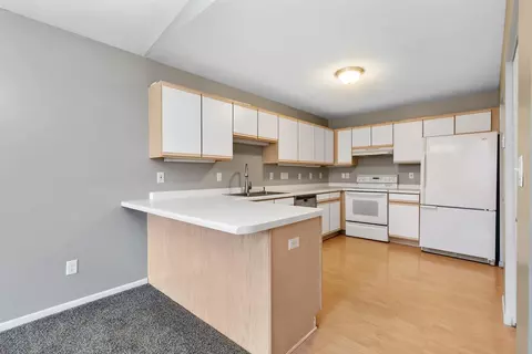 Kitchen - 1312 25th Ave NW, Faribault, MN 55021 photo 2 of 5