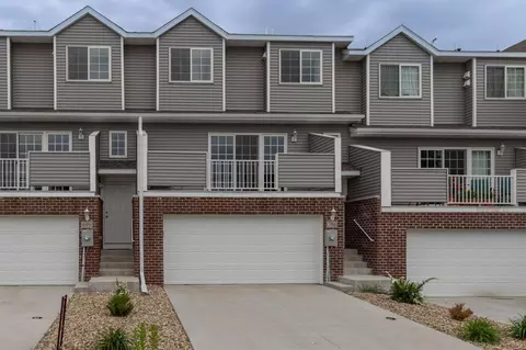 701 Shardlow Pl NE, Byron, MN 55920