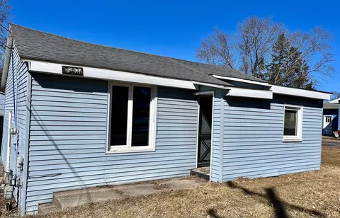 1056 Campbell Ave, Detroit Lakes, MN 56501