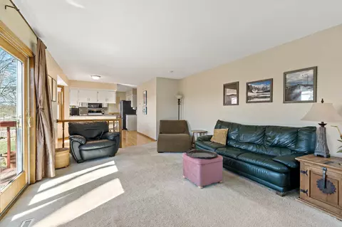 Living - 736 Caribou Ln, Eagan, MN 55123 photo 6 of 8