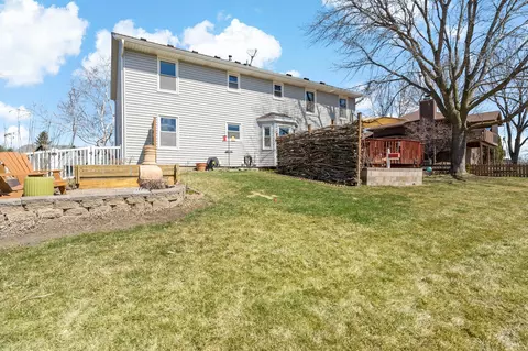 Exterior - 736 Caribou Ln, Eagan, MN 55123 photo 8 of 24