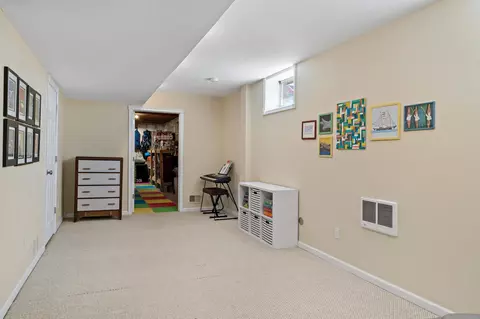 Exterior - 736 Caribou Ln, Eagan, MN 55123 photo 5 of 24