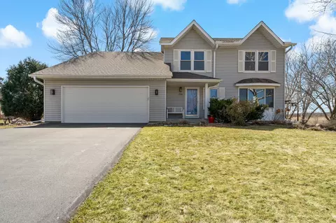 736 Caribou Ln, Eagan, MN 55123