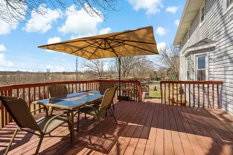 Exterior - 736 Caribou Ln, Eagan, MN 55123 photo 4 of 24