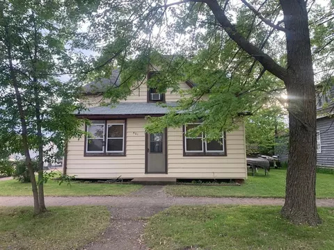 501 Pine St, Colfax, WI 54730