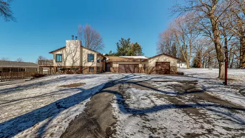 102 Circle Dr, Fountain, MN 55935