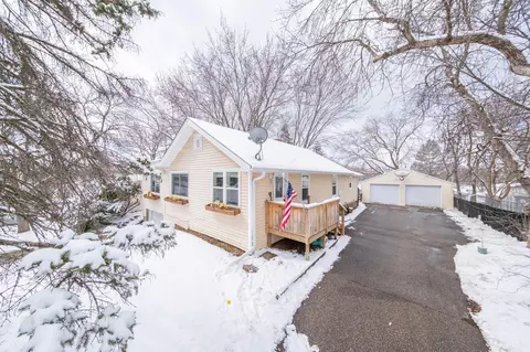 1349 Bidwell St, West Saint Paul, MN 55118