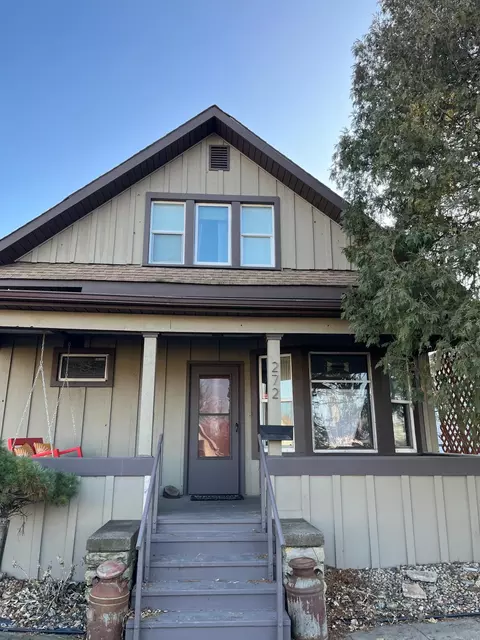 272 Annapolis St E, West Saint Paul, MN 55118