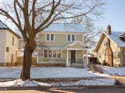 1220 Center St W, Rochester, MN 55902