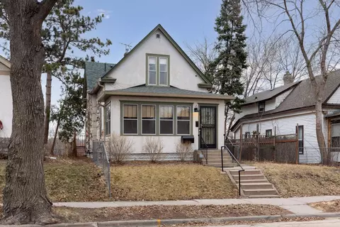 810 31st Ave N, Minneapolis, MN 55411