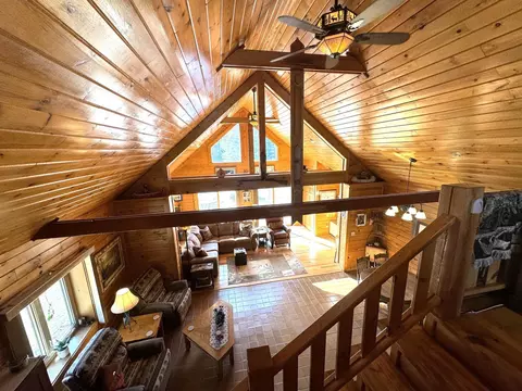 Entry Way - 25350 Odonnell Ln, Bigfork, MN 56628 photo 2 of 3