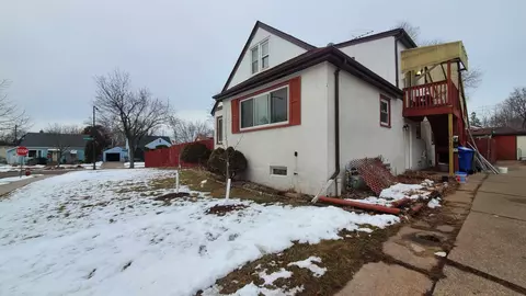 1925 Reaney Ave E, Saint Paul, MN 55119