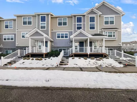 682 Town Center Pkwy, Lino Lakes, MN 55014
