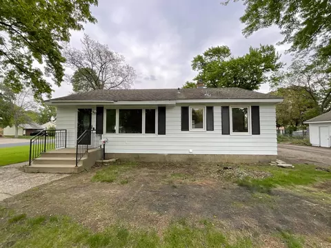 6544 France Ave N, Brooklyn Center, MN 55429