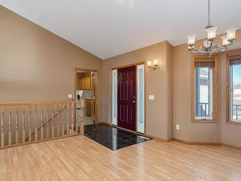 1519 Timberdoodle Dr, Saint Cloud, MN 56303 photo 3
