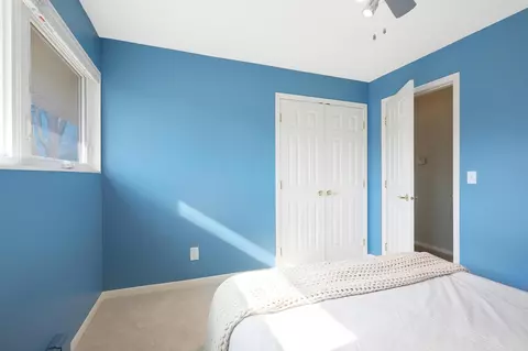 Bedroom - 7 Botsford Cir, Faribault, MN 55021 photo 3 of 6