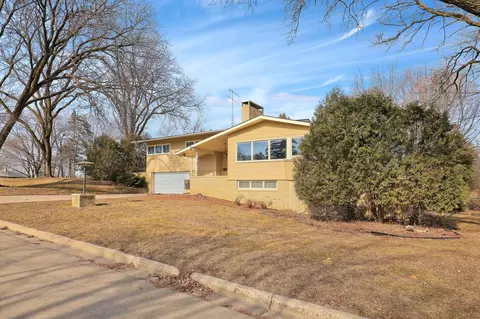 Exterior - 7 Botsford Cir, Faribault, MN 55021 photo 2 of 13