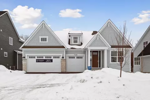 10253 Peony Ln N, Maple Grove, MN 55311