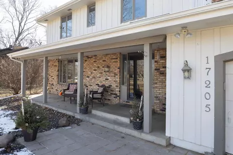 17205 13th Ave N, Plymouth, MN 55447