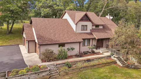 4428 Farmdale Cir, Saint Augusta, MN 56301