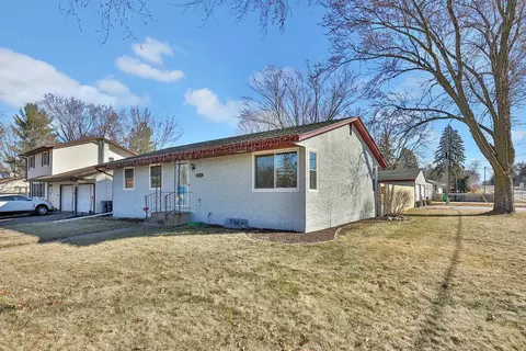 2646 2nd St N, North Saint Paul, MN 55109