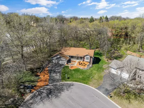 13508 Gossamer Way, Apple Valley, MN 55124