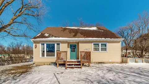 2407 Mayfair St SE, Rochester, MN 55904