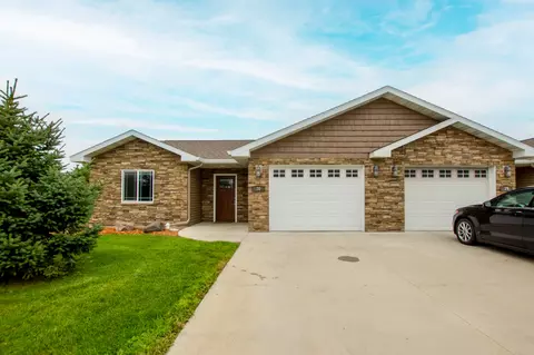 1615 30th St NW #30, Bemidji, MN 56601