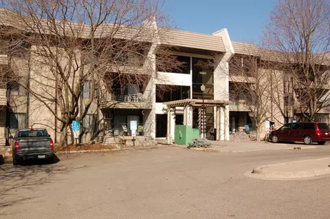 4680 Tower St SE #207, Prior Lake, MN 55372