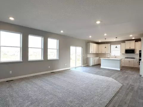 Living - 4705 Devonshire Ln, Chaska, MN 55318 photo 4 of 8