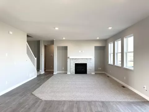 Living - 4705 Devonshire Ln, Chaska, MN 55318 photo 2 of 8