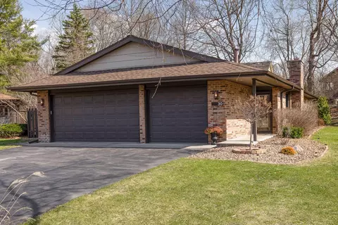 30 Jewel Ln N, Plymouth, MN 55447