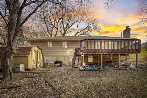 Exterior - 5919 Upton Ave N, Brooklyn Center, MN 55430 photo 12 of 13
