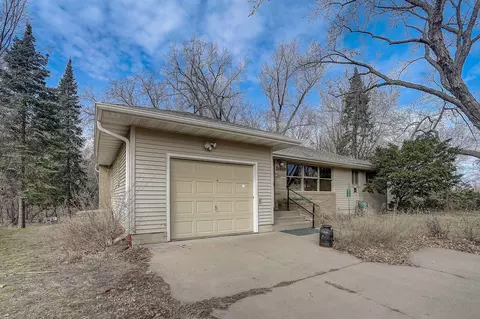 Exterior - 5919 Upton Ave N, Brooklyn Center, MN 55430 photo 4 of 13