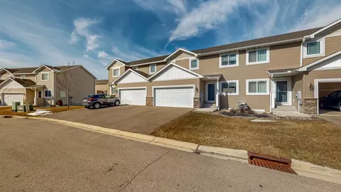 5151 Foxfield Dr NW, Rochester, MN 55901
