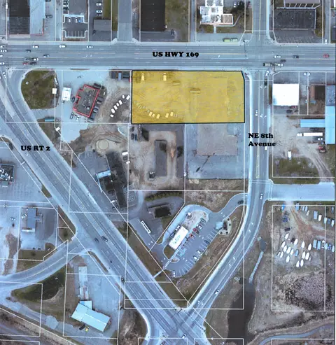710 NE 4th St, Grand Rapids, MN 55744