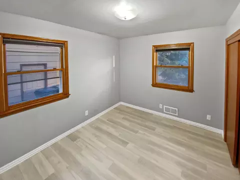 2031 Shale Ln, Eagan, MN 55122 photo 10