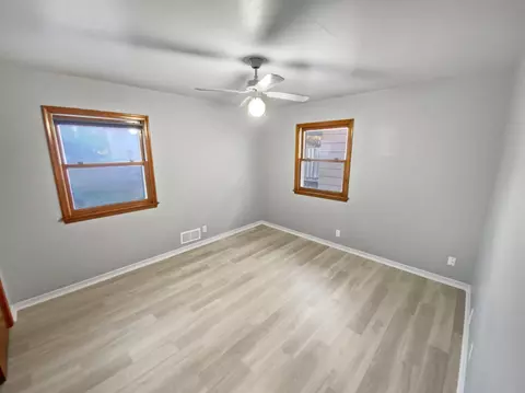 2031 Shale Ln, Eagan, MN 55122 photo 5