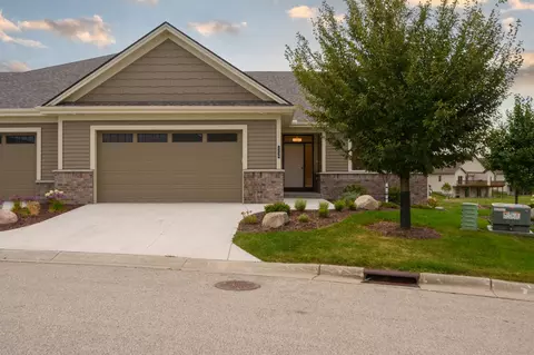 2139 Centurion Ct NE, Rochester, MN 55906