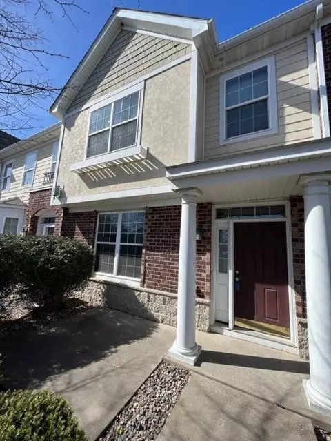 15319 Foliage Ave, Apple Valley, MN 55124