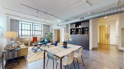 2929 Chicago Ave #910, Minneapolis, MN 55407